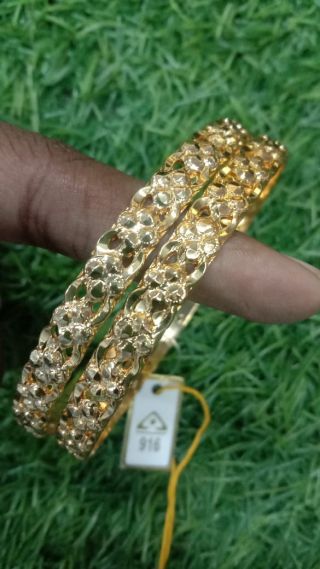 2.10 Bangles 2100001