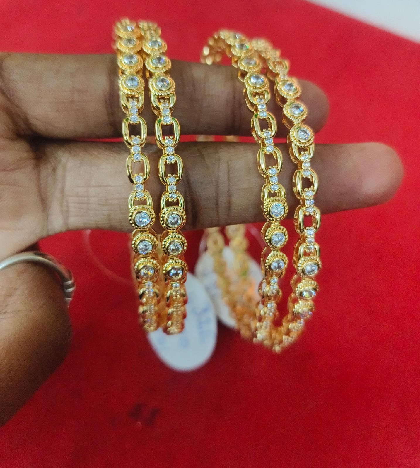 2.8 Bangles 280186