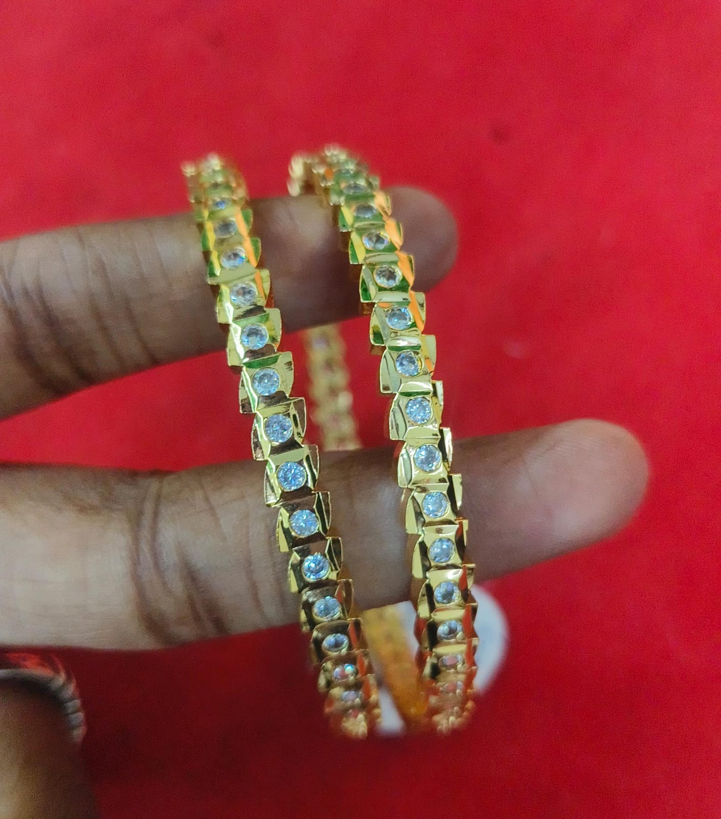 2.8 Bangles 280192
