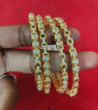 2.6 Bangles 260183