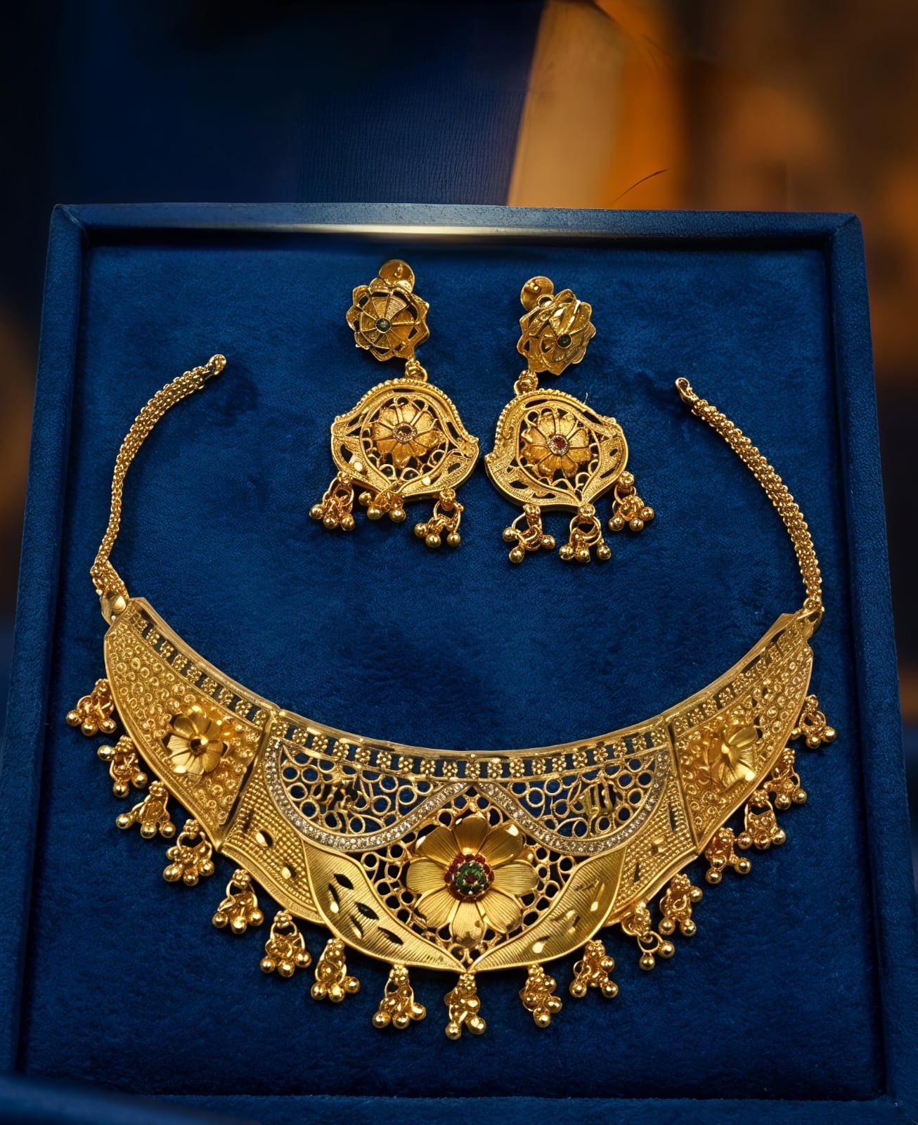 Choker Necklace With Ear Ring Cn0006