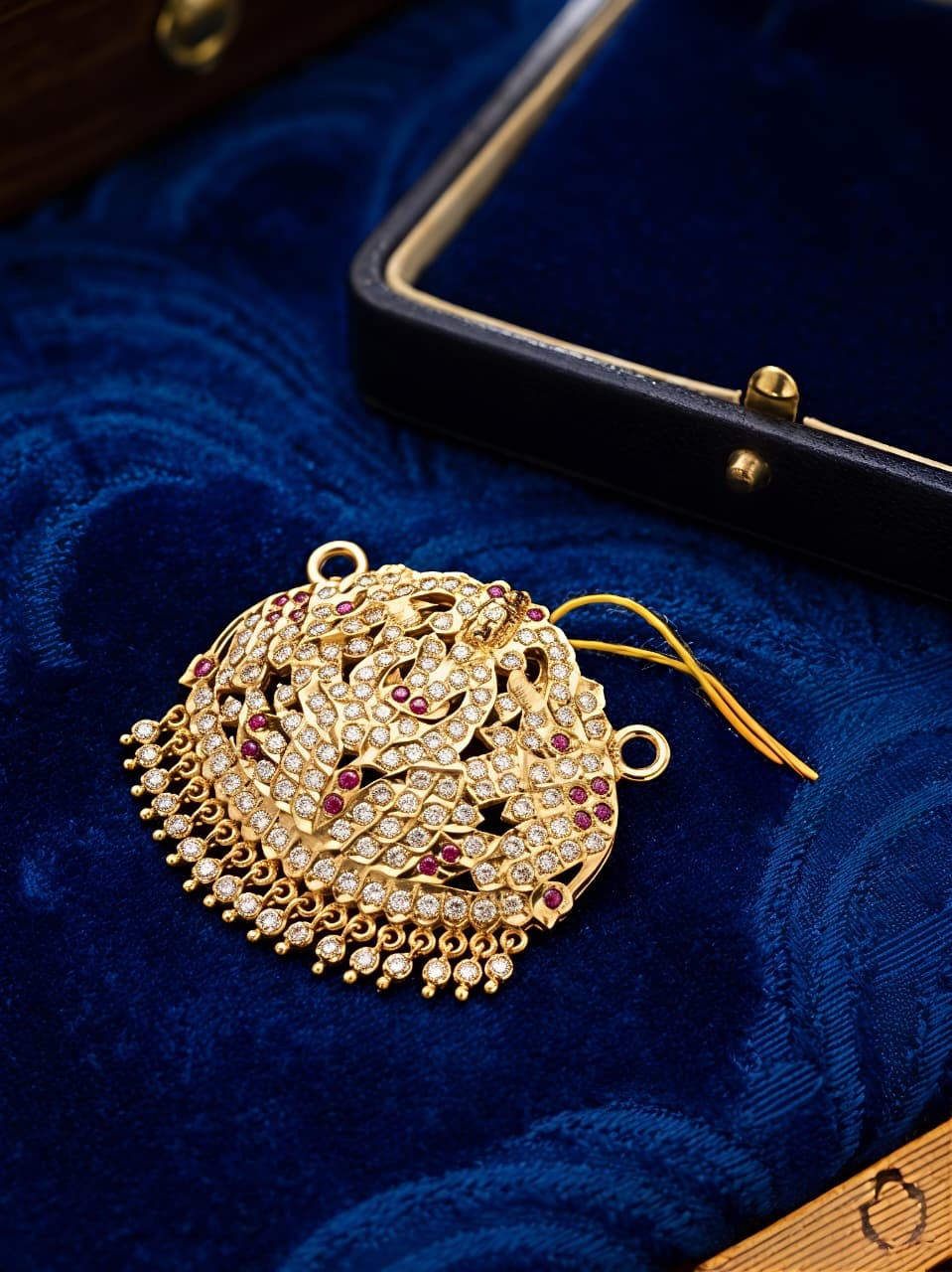 Iympon Lakshmi Dollar Pink With White Id0336