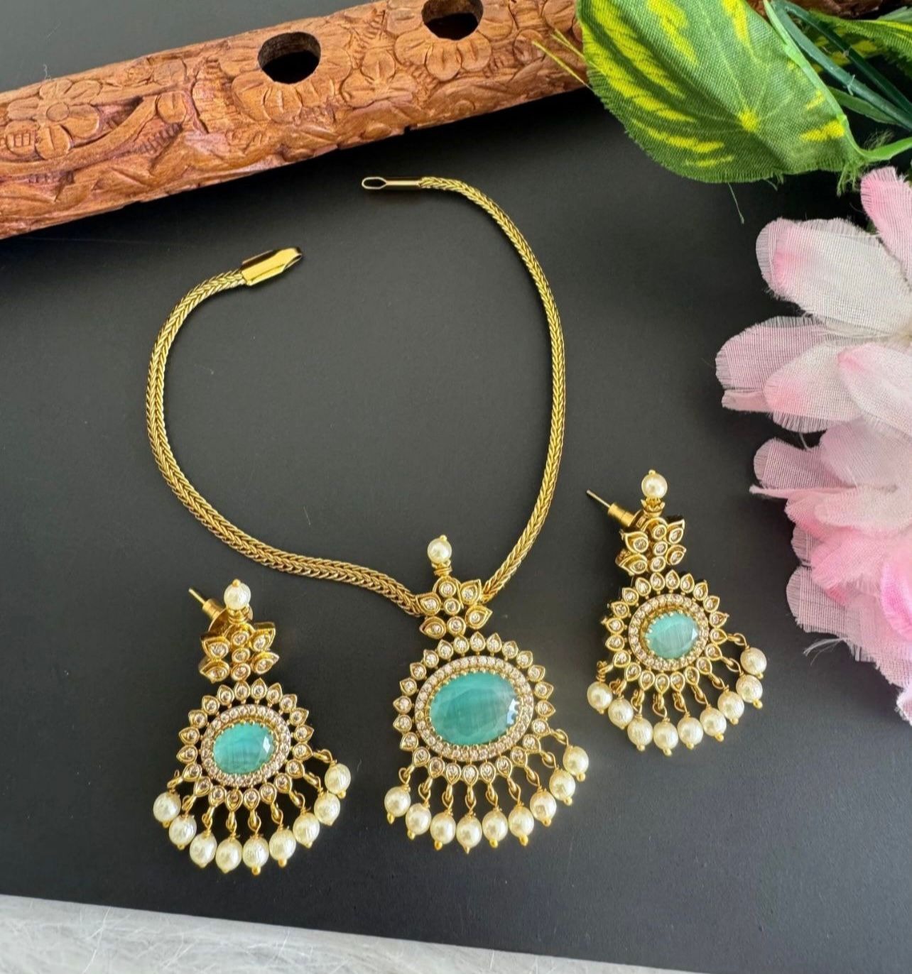 Matt Necklace With Earring Light Blue Sn0232