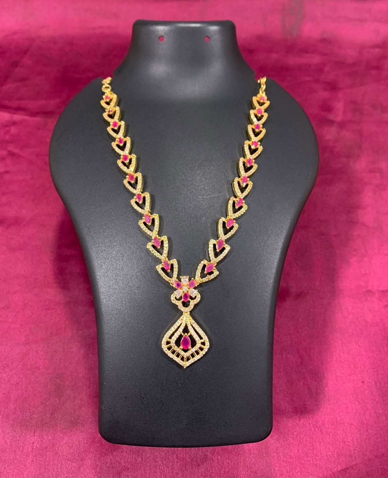 Ad Stone Heart Necklace Pink With White Sn0249