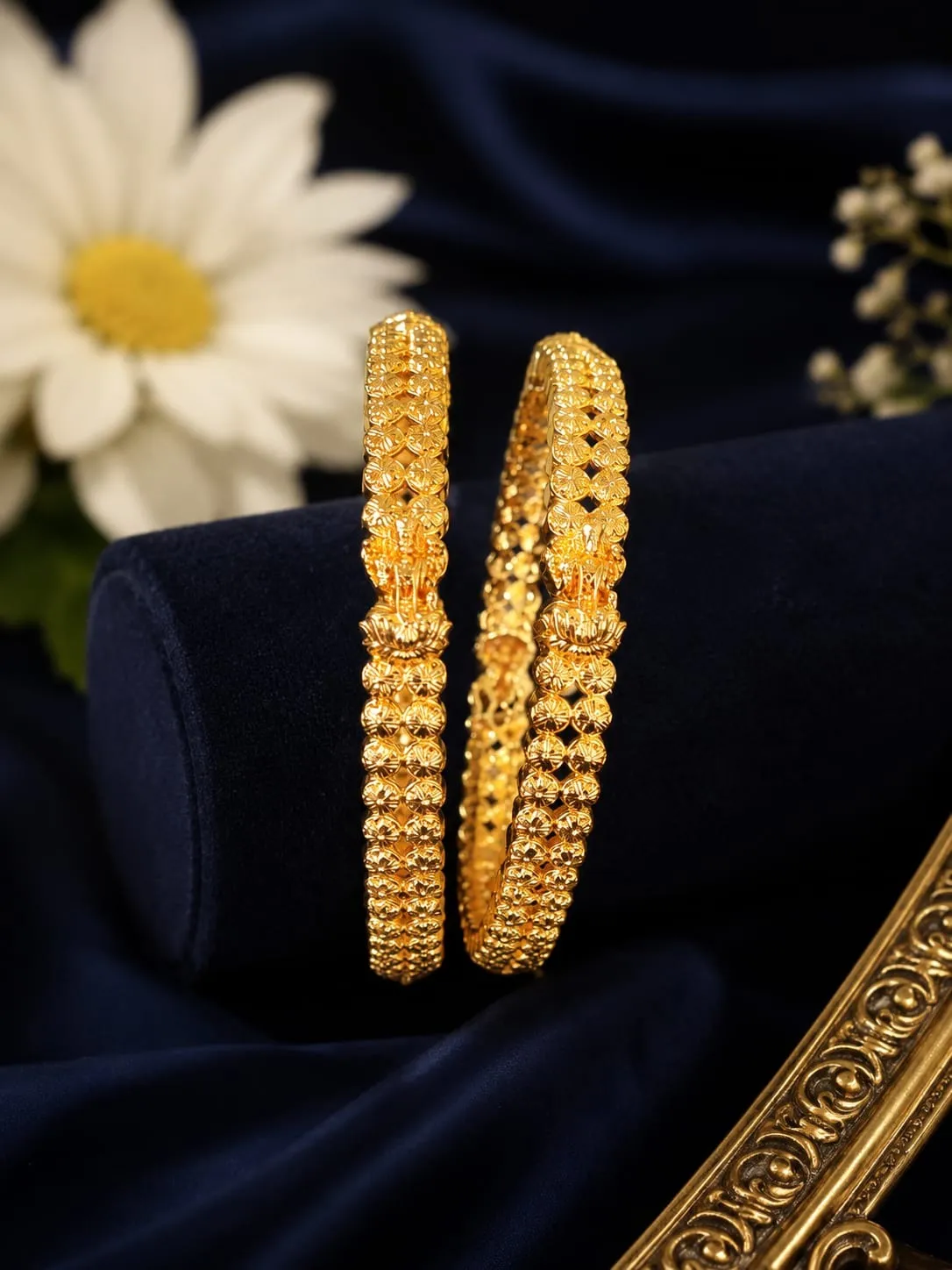 2.4 Bangles