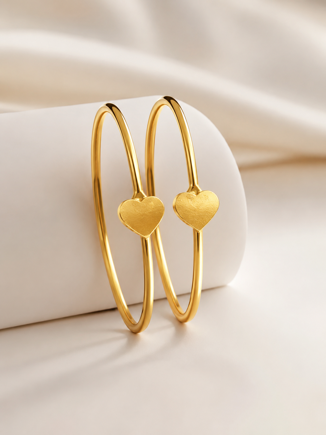 2.6 Bangles
