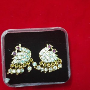 Iympon Ear Ring