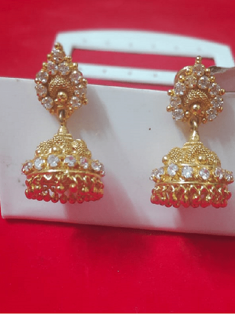 Jimiki Ear Ring