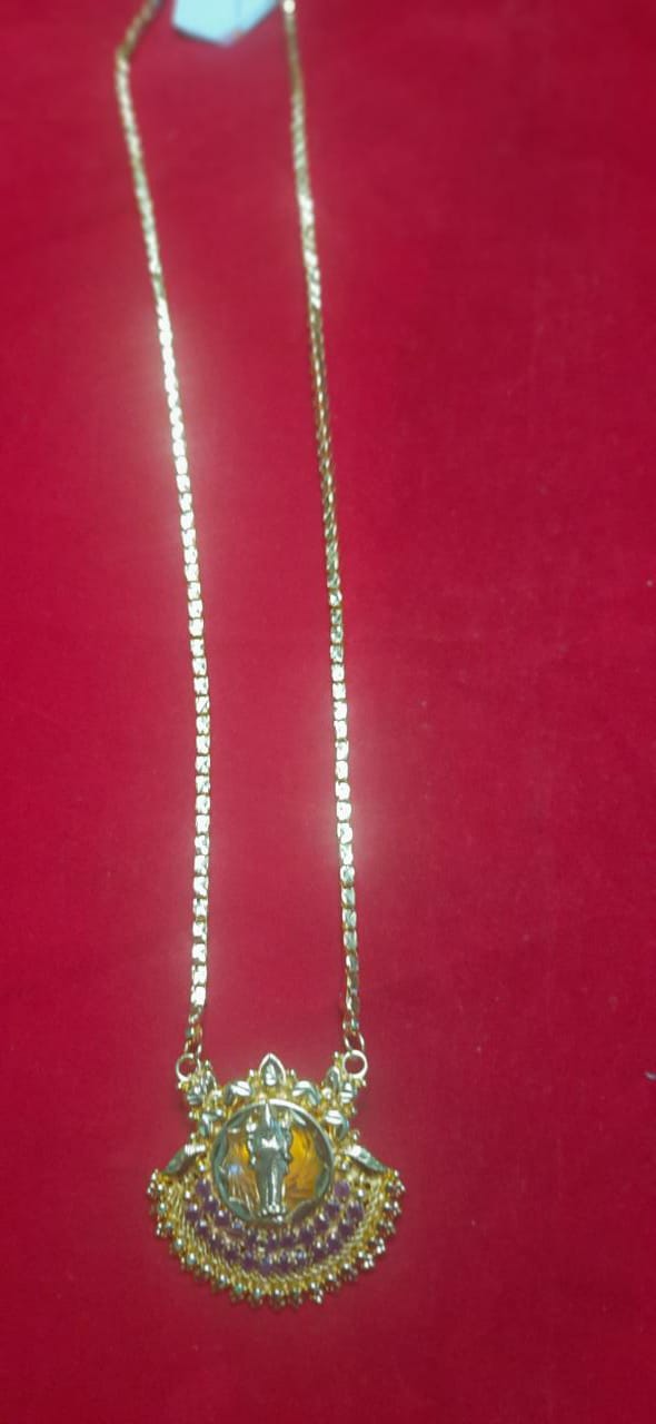 Lakshmi dollar with on sale chain